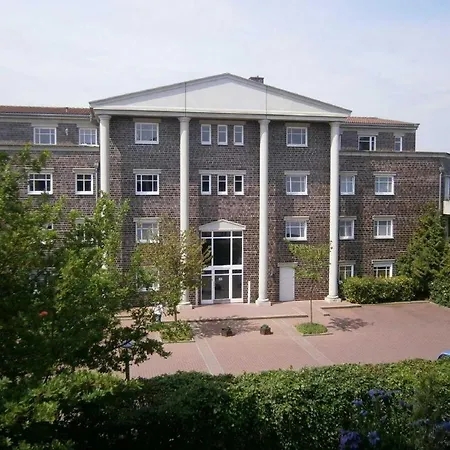 Wohlfuehl-wohnung In Gehobener Gegend *