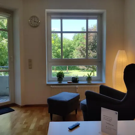 Wohlfuehl-wohnung In Gehobener Gegend